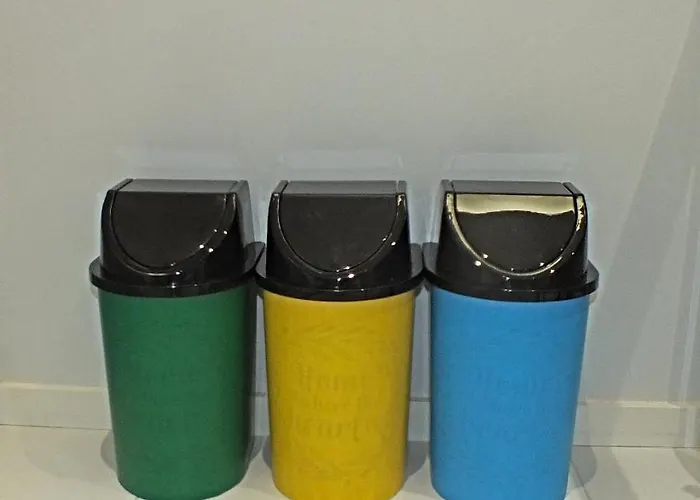 アパート Valadim Flats *